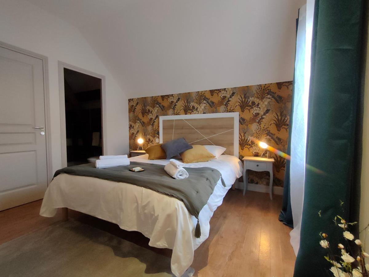 Auberge Des Colettes Coutansouze Extérieur photo